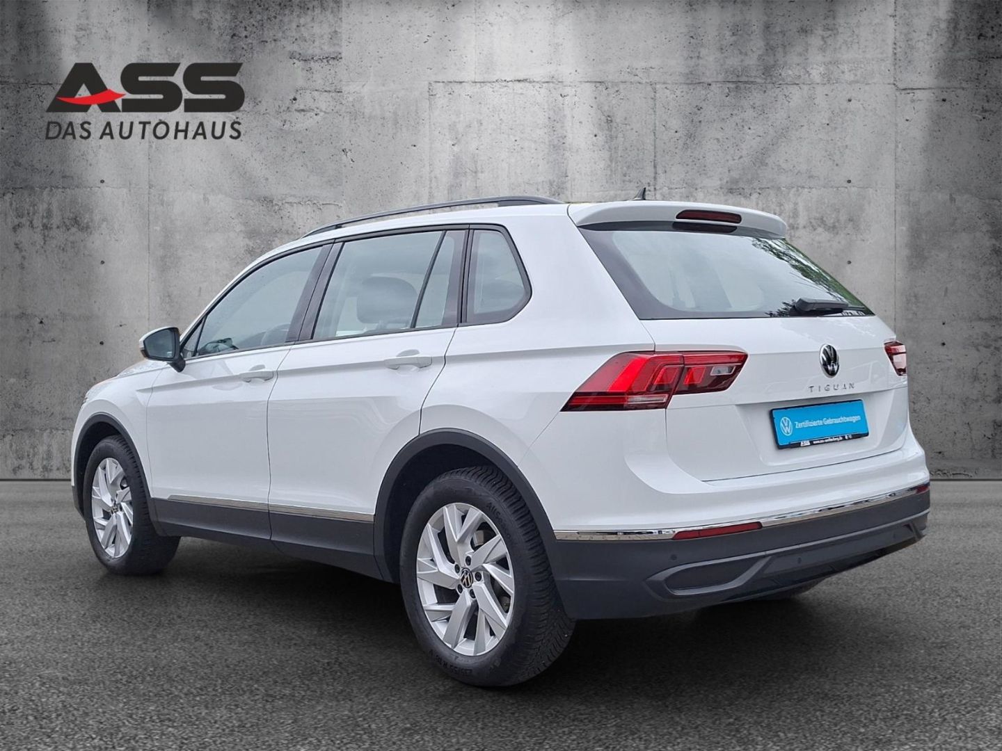 Volkswagen Tiguan 1.5 TSI BMT Start-Stopp EU6d Life Navi LE foto 3