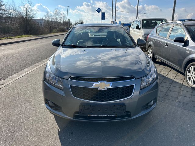 Chevrolet Cruze LT 1.8 *AUTOMATIK*EURO 5*VOLLLEDER*SHZ*