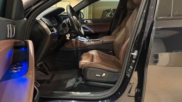 BMW X6 - 11