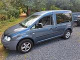 Volkswagen VW Caddy 1.6 Benzin mit Rollstuhlrampe - gebrauchte VW Caddy aus dem Jahr 2004