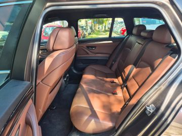 BMW 520 - 9