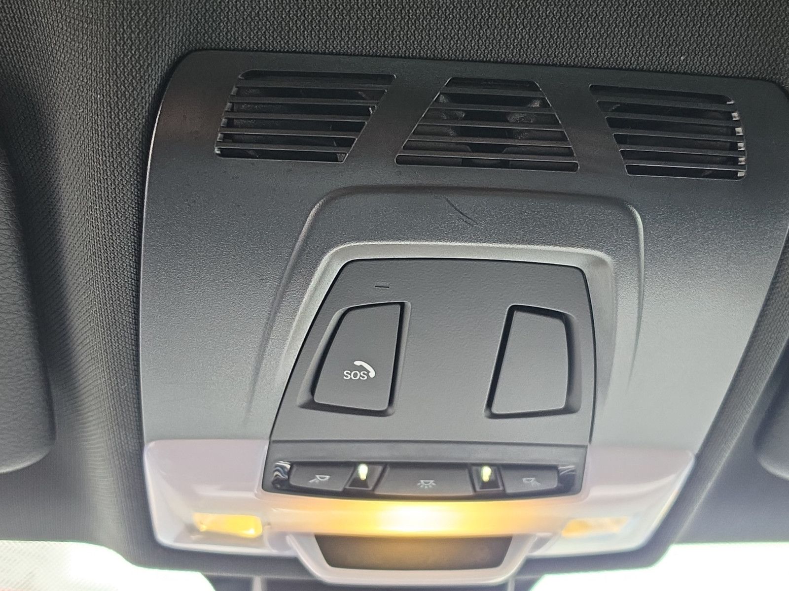 Fahrzeugabbildung BMW X1 xDrive 20 d M-Sport Automatik