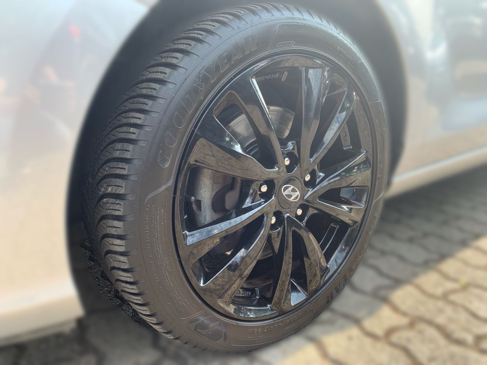 Fahrzeugabbildung Hyundai i30 Kombi 1.4 T-GDI YES! Plus LED Navi