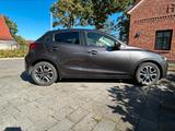 Mazda 2 SKYACTIV-G 90 KIZOKU - Mazda 2: Kizoku