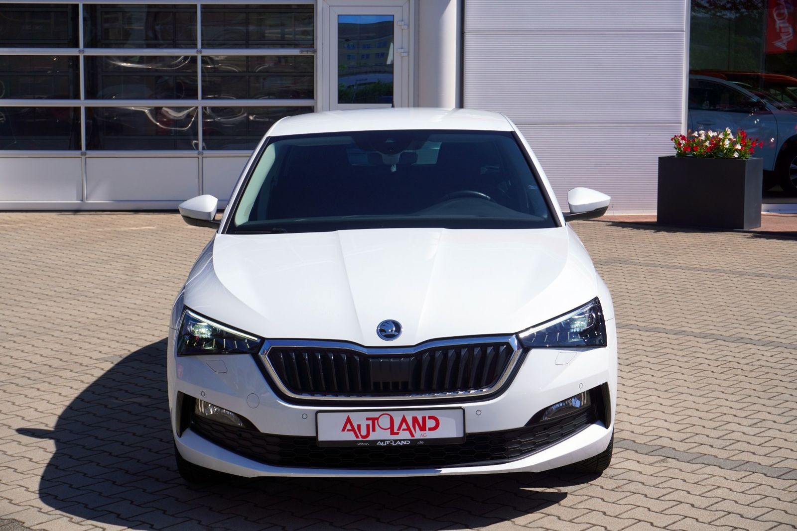 Skoda Scala 1.0 TSI DSG Tour LED ACC Navi Kamera imagem 3