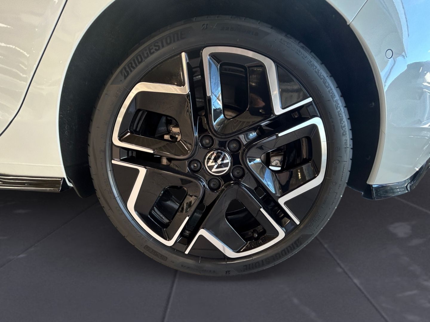Volkswagen Golf - Bild 13