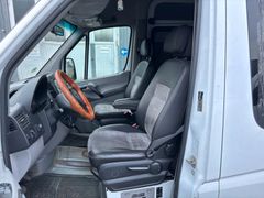Fahrzeugabbildung Mercedes-Benz Sprinter 316 CDI, L3, 9-Sitzer, Standheizung