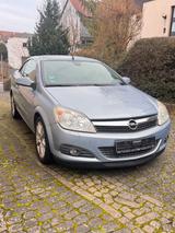 Opel Astra Edition 1.9 CDTI tüv neu Batterie  neu - Opel Astra mit Diesel-Antrieb: Cabrio