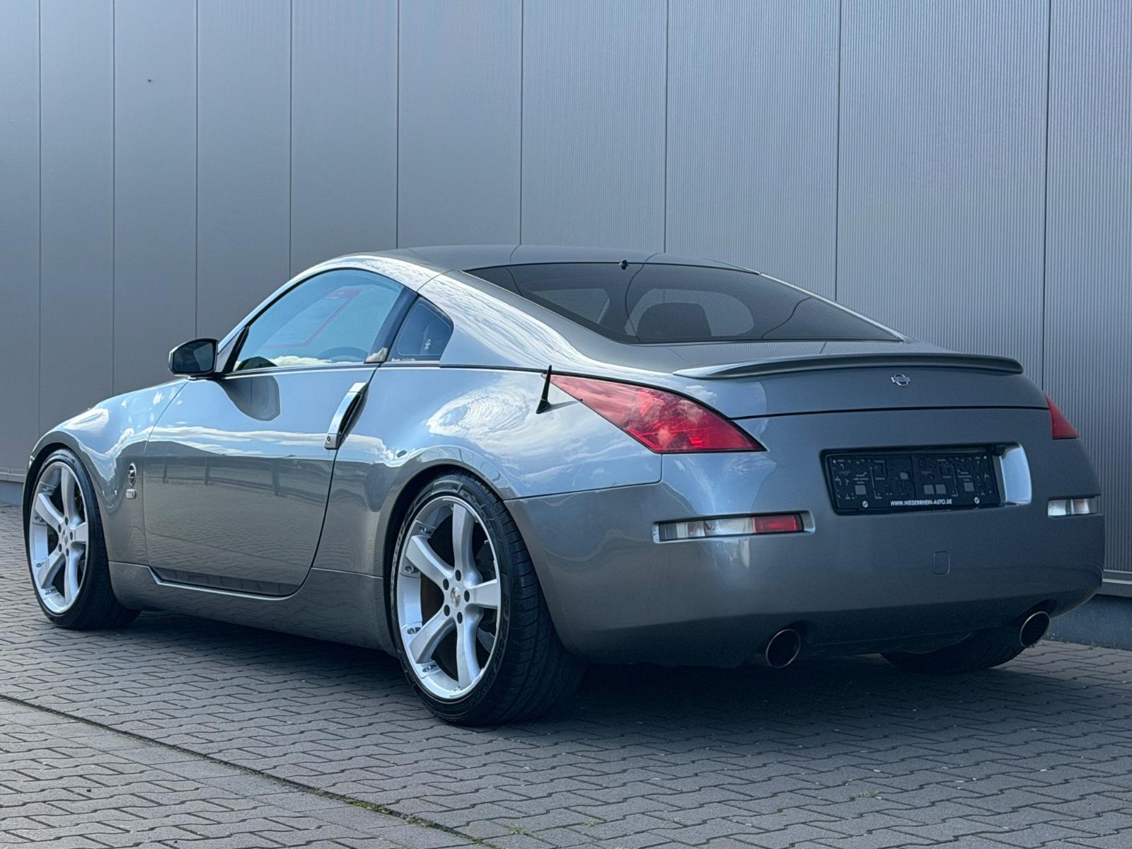 Nissan 350Z Coupe Premium Pack Leder Xenon 78000km TOP!