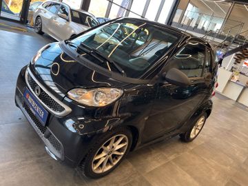 Smart ForTwo Micro Hybrid Drive 52kW *NAVI*KLIMA*SHZ*