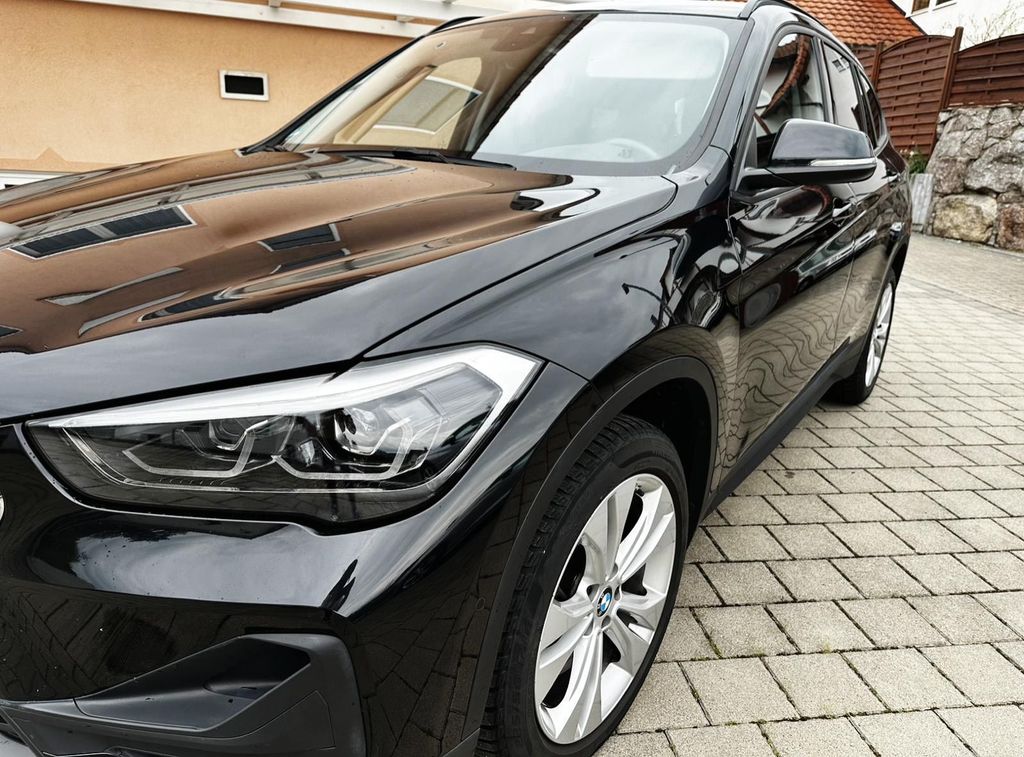 Image of BMW X1