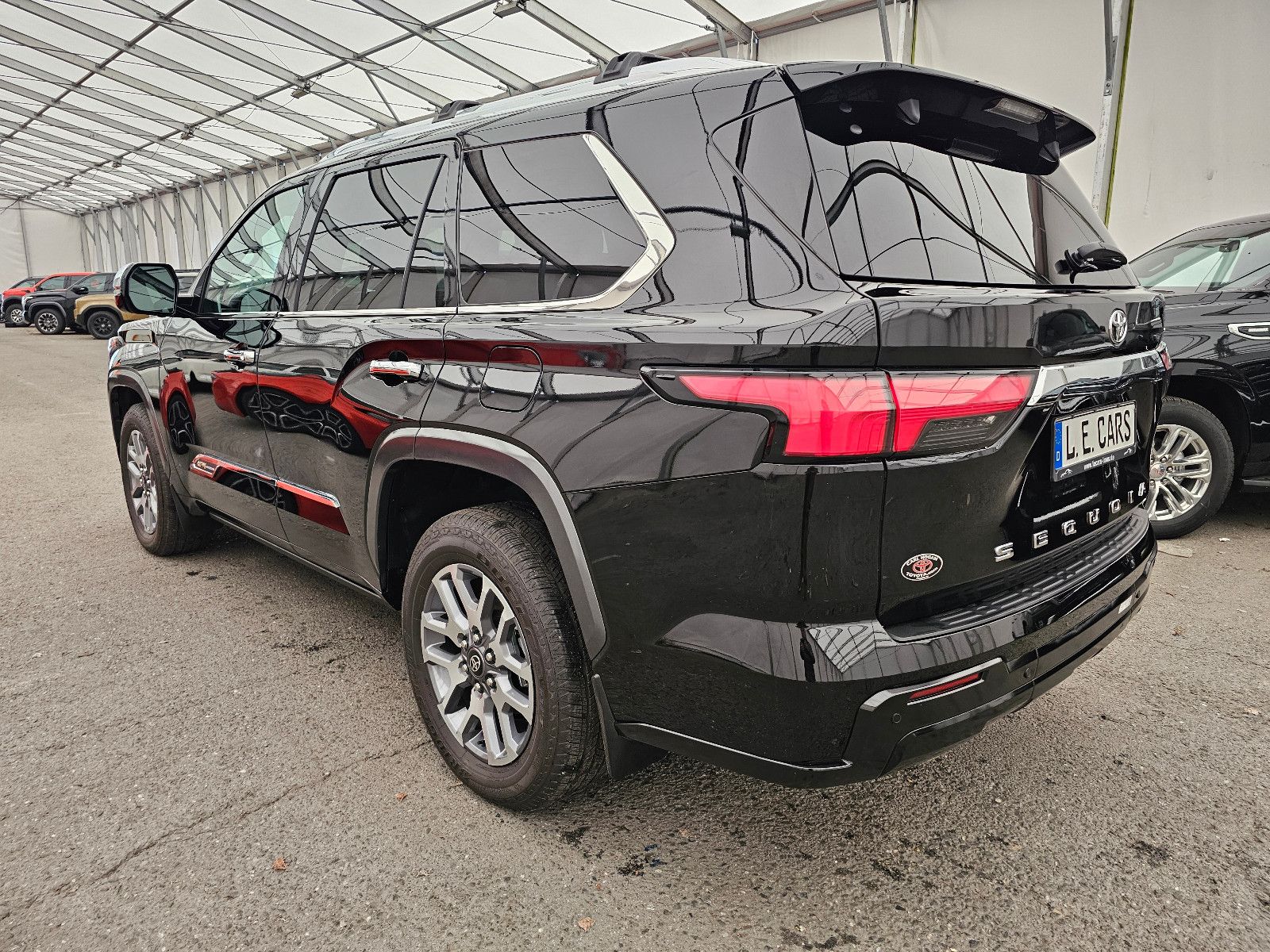 Fahrzeugabbildung Toyota Sequoia 1794 Edition T1: 87.800 EUR ! Stock !!