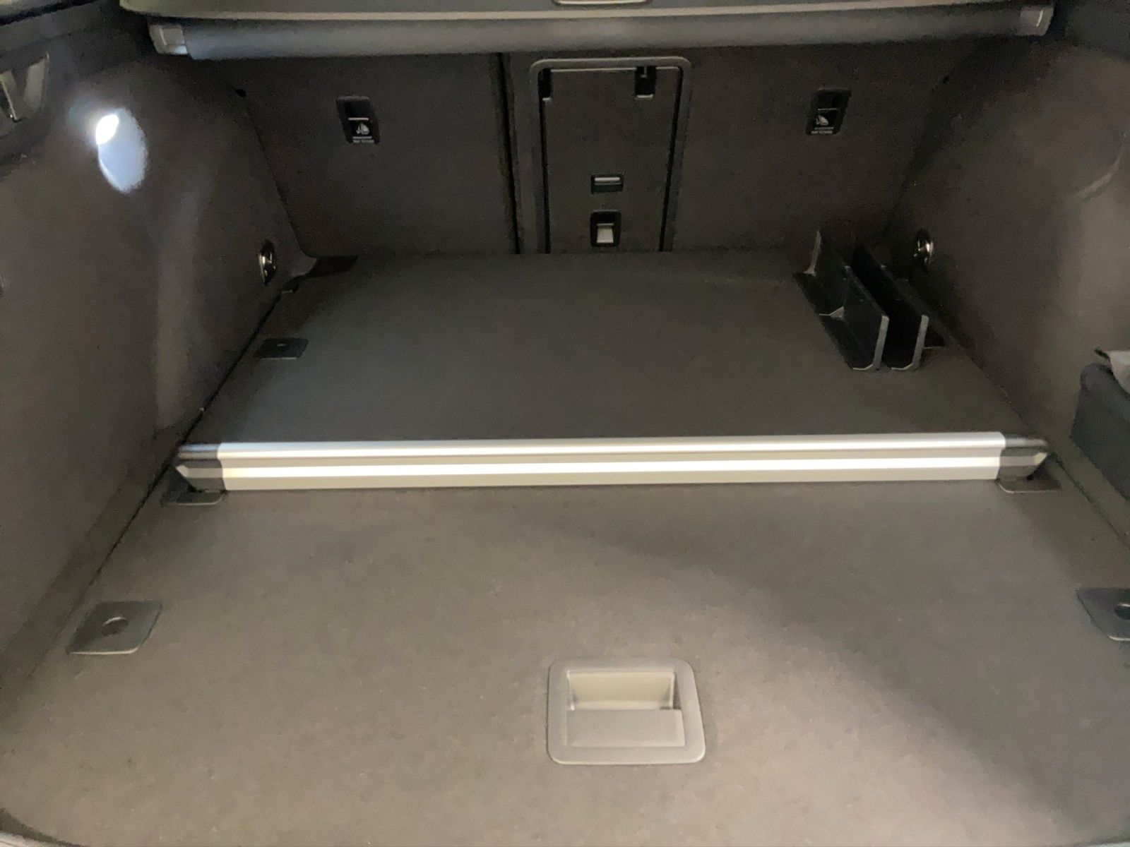 Volkswagen Passat Variant - Bild 18