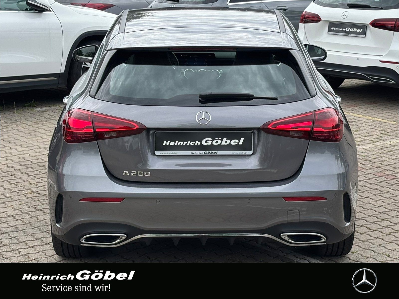 Fahrzeugabbildung Mercedes-Benz A 200 AMG*TOTWINKEL*KAMERA*DISTRONIC*AMBIENTEBEL