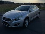 Volvo V60 2.4 D5 Diesel 215 PS - Volvo V60 von privat