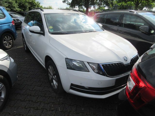 Skoda Octavia Combi Style 2.0 TDI DSG NAVI AHK ALU APS