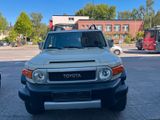 Toyota fj land Cruiser Automatik Klima 4x4 - Toyota Land Cruiser mit Benzin-Antrieb: Geländewagen