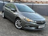 Opel Astra K Sports Tourer Innovation ATM 75650 Km - Opel Astra mit Diesel-Antrieb: Kombi, Innovation