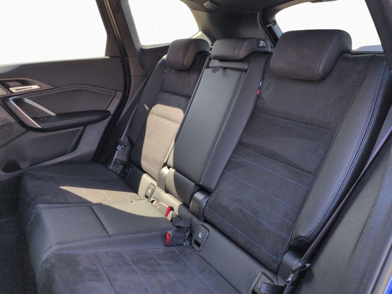 BMW iX1 - Bild 13