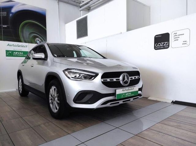 MERCEDES-BENZ Mercedes-Benz GLA (H247) - GLA 200 Automatic Bus