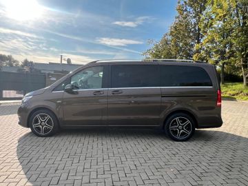 Mercedes V 250 - 10