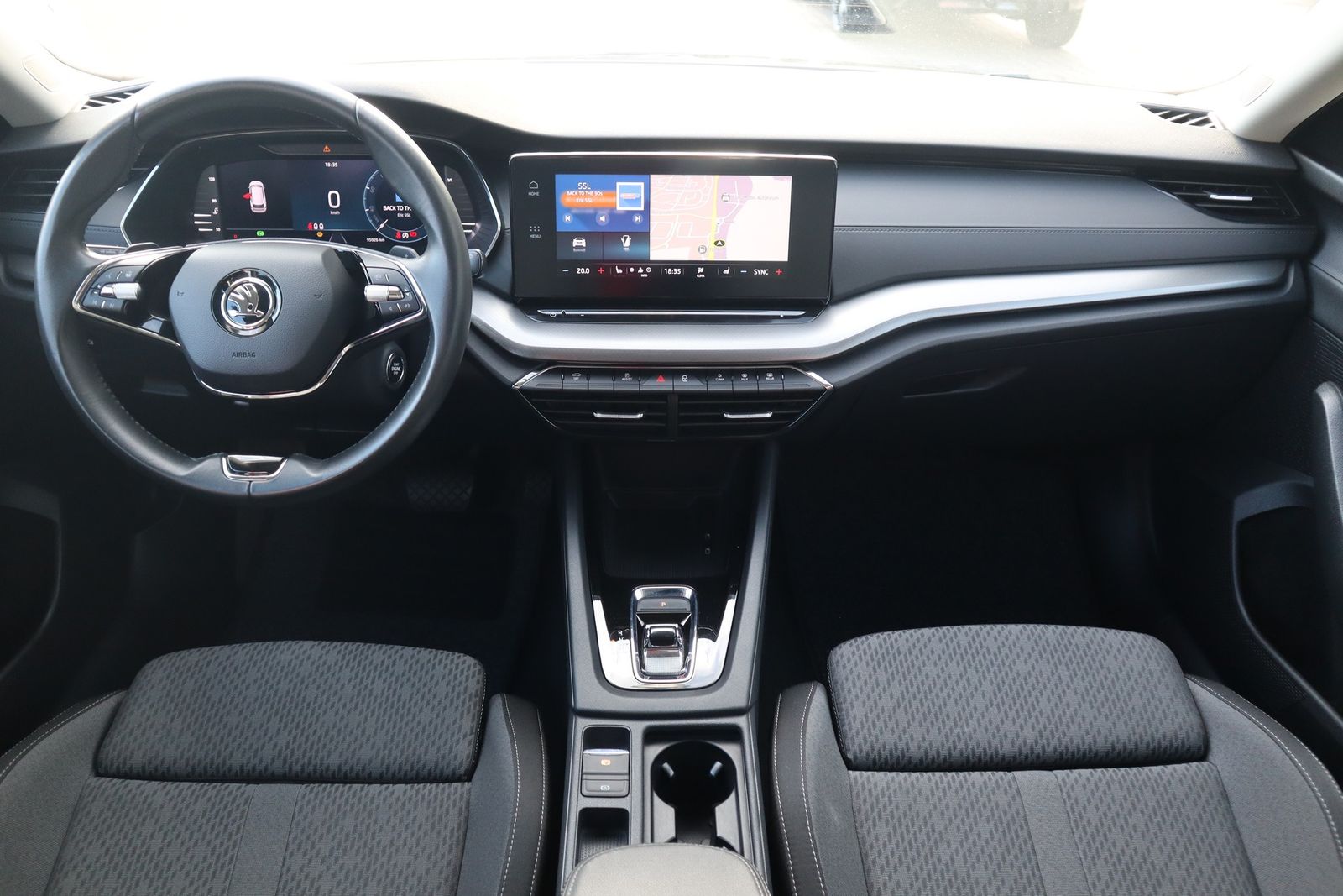 Skoda Octavia Combi 1.0 TSI Ambition LED Navi DAB PDC foto 10