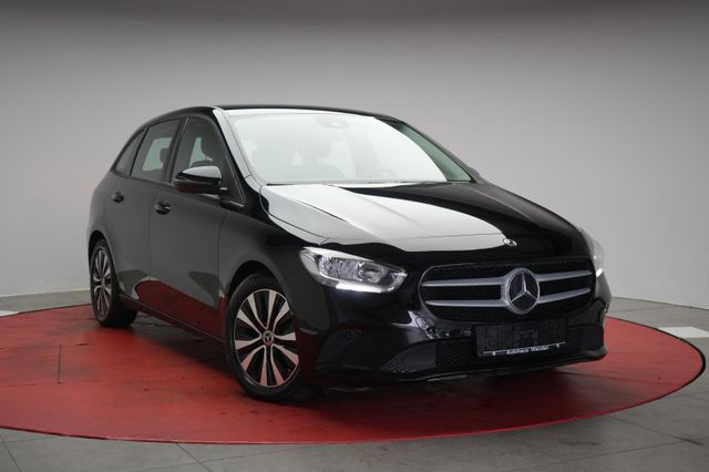 Mercedes-Benz B 220 d 8G-DCT Navi/Temp/Lane/Shzg