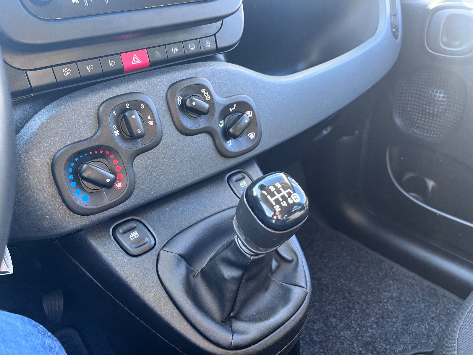 Fahrzeugabbildung Fiat Panda Hybrid