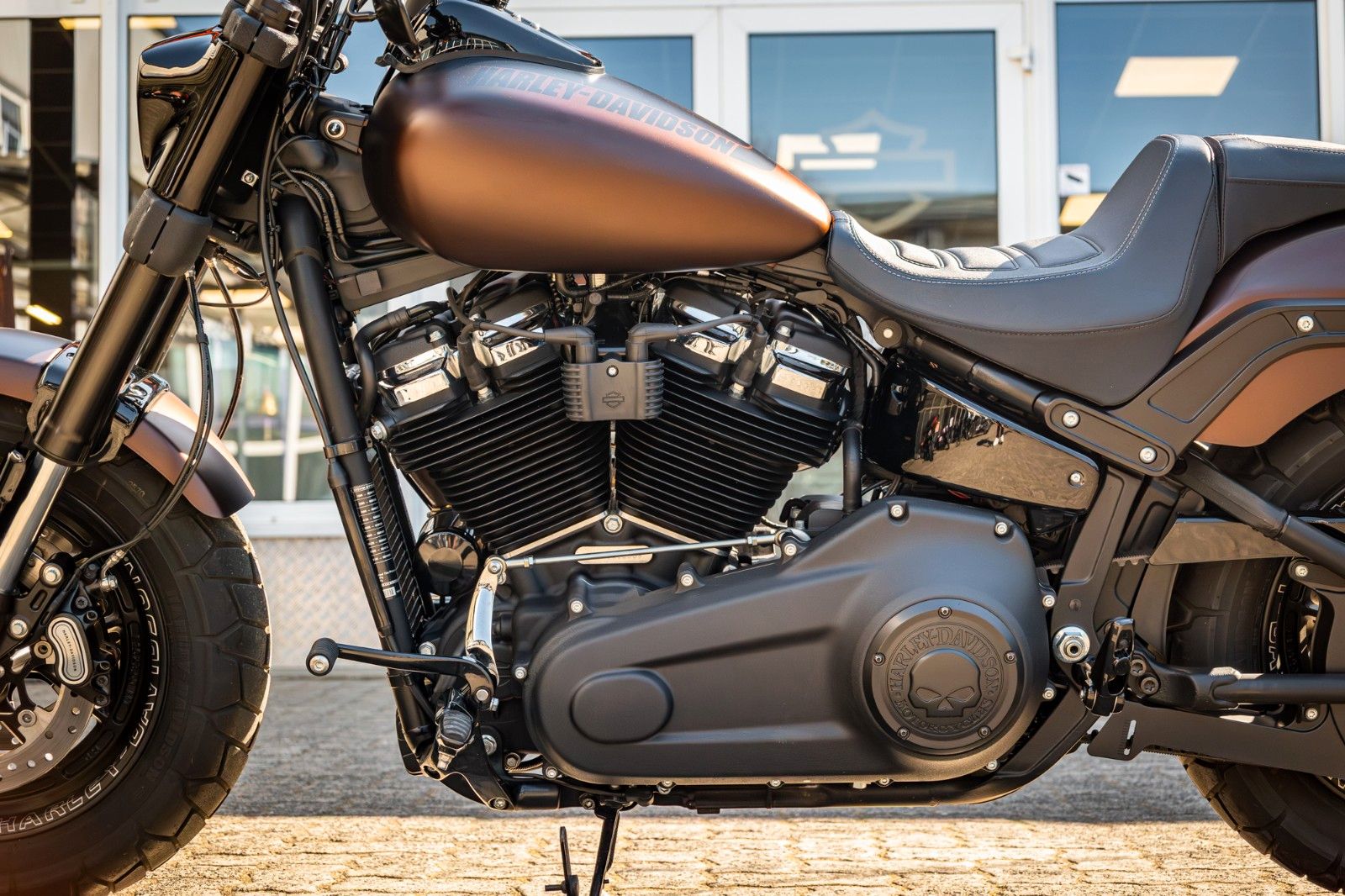 Fahrzeugabbildung Harley-Davidson FXFBS FAT BOB 114 CUI SOFTAIL - Penzl -