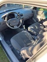 Hyundai Accent 1.3 LC - Hyundai Accent: Limousine