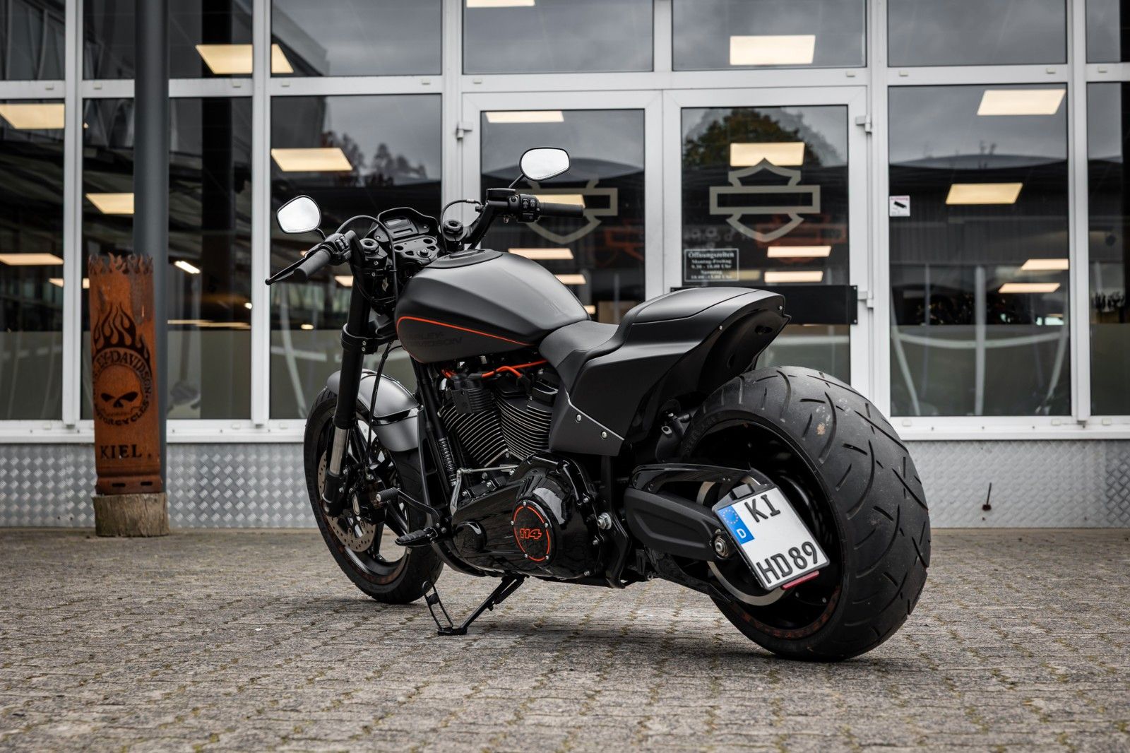 Fahrzeugabbildung Harley-Davidson FXDR 114 CUI - SCREAMIN' EAGLE