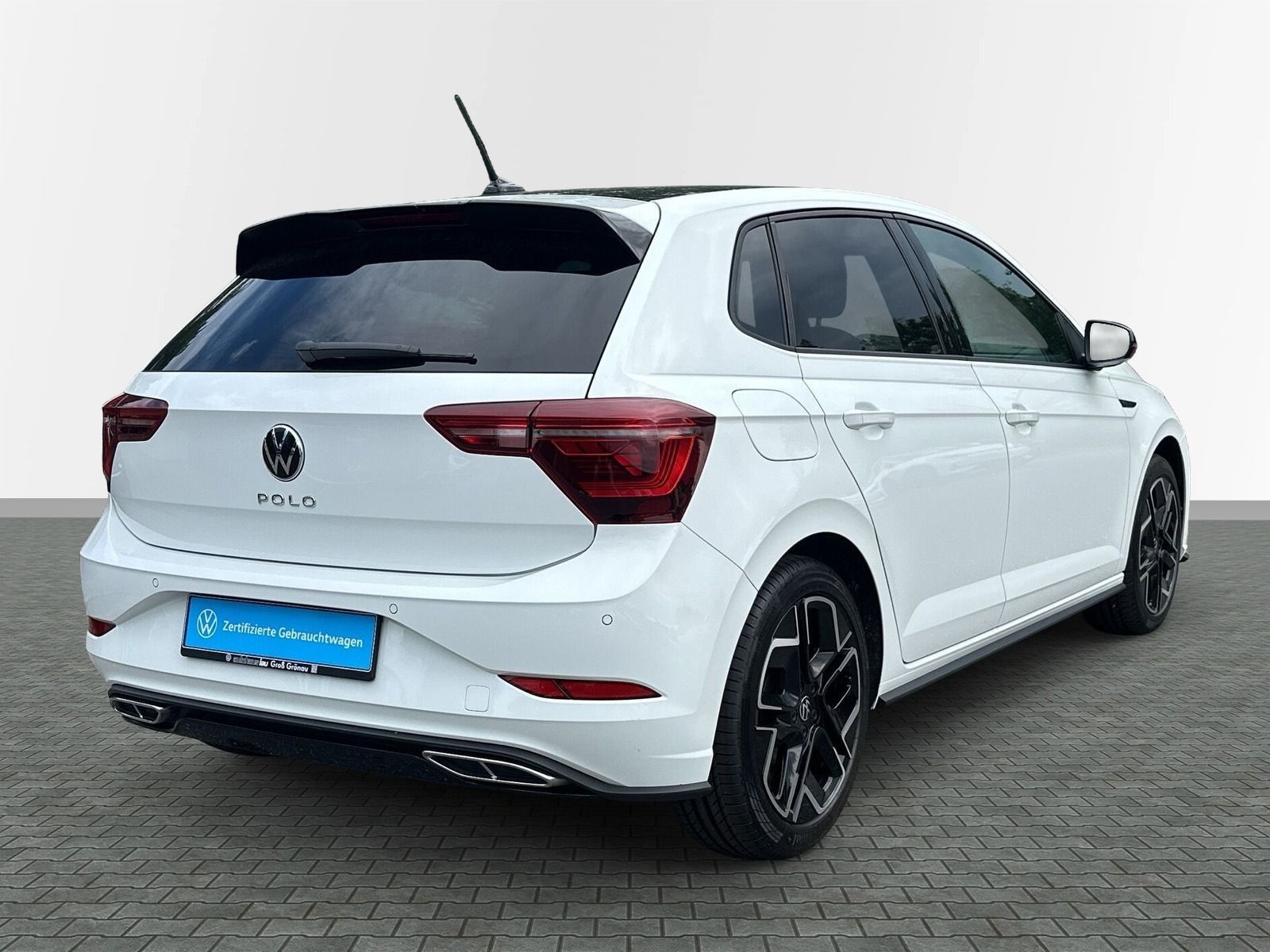 Volkswagen Polo R-Line 1.0l TSI DSG Sport-Paket RearView foto 4