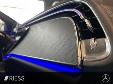 Mercedes E 200 - 11