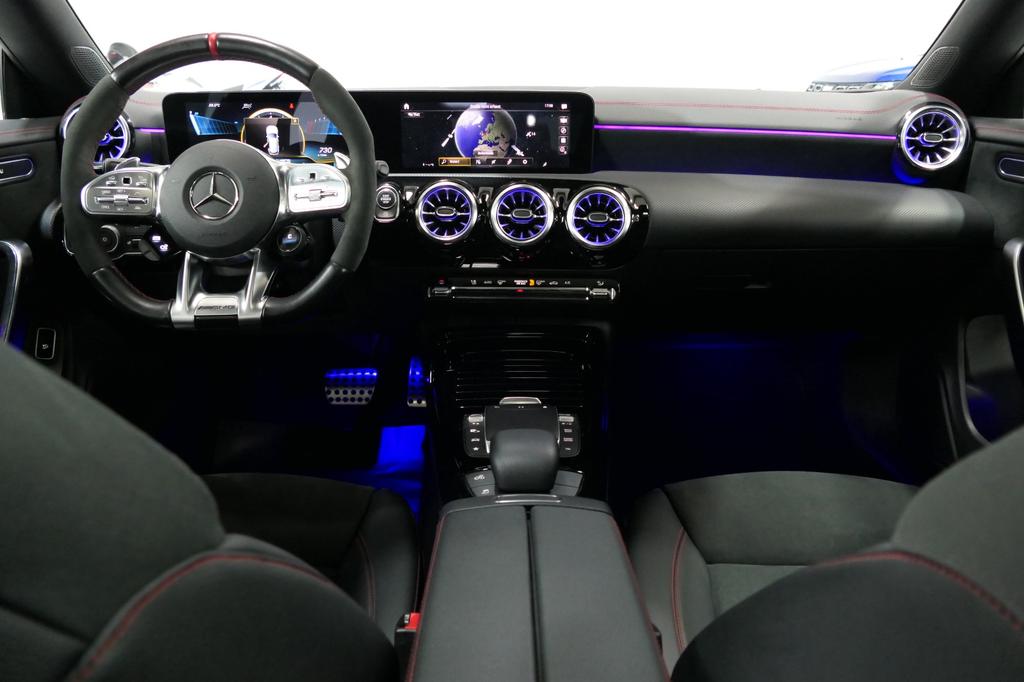 Mercedes-Benz CLA 45 AMG Shooting Brake