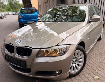 BMW 320 - 1