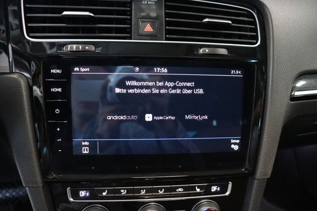 Fahrzeugabbildung Volkswagen Golf VII Lim Highline R-Line|PANO|LED|ACC|KAMERA