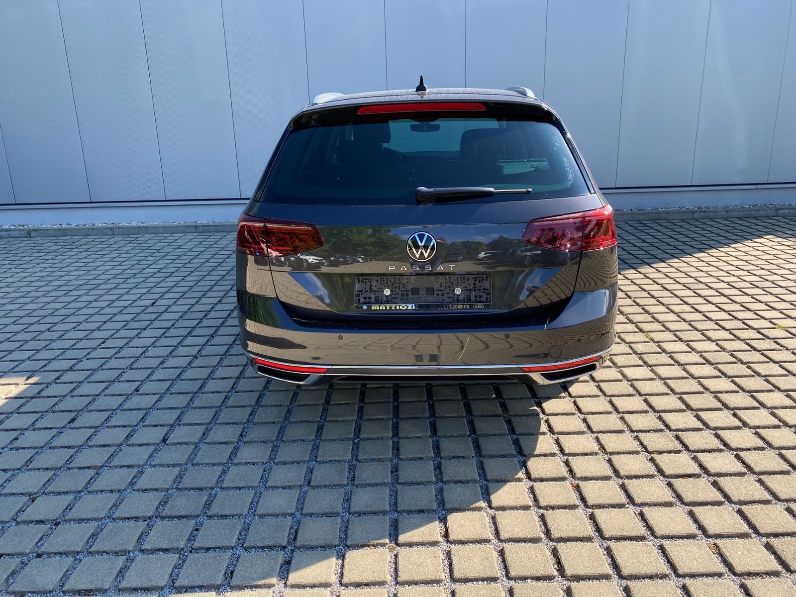 Volkswagen Passat Variant 2.0 TDI DSG Elegance AHK MATRIX E foto 3
