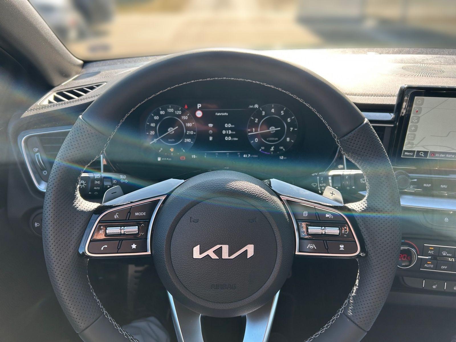 Kia CEED SW 1.5T 140 DCT7 GTL TEC
