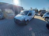 Mercedes-Benz VITO LANG MWST 1BES FWD 3SITZ HU 10/26 SCHALTER - Mercedes-Benz: 26