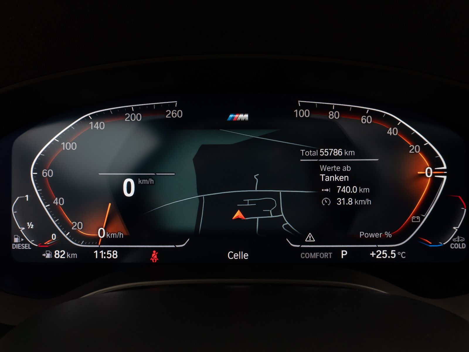 Fahrzeugabbildung BMW 530d M Sport Panorama 360°DAB H/K Komfort 20Zoll