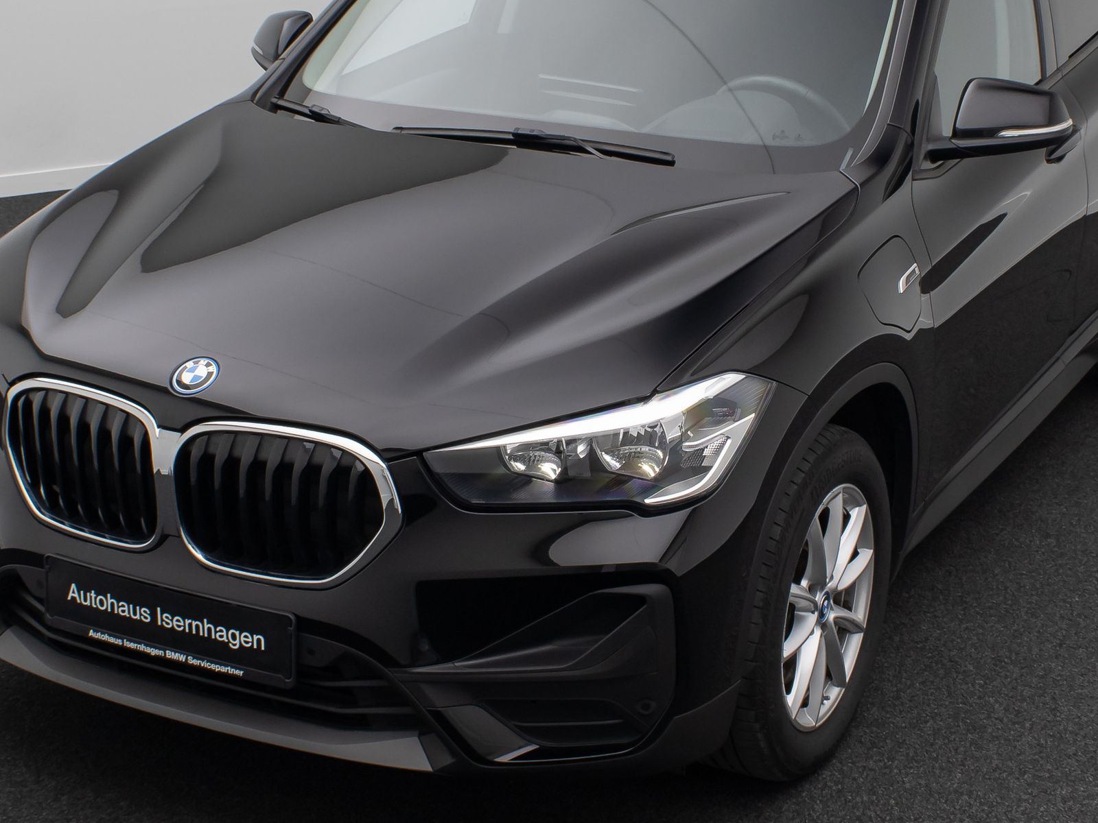 Fahrzeugabbildung BMW X1 xD25e Kamera HUD DAB Navi+ Stop&Go Komfort