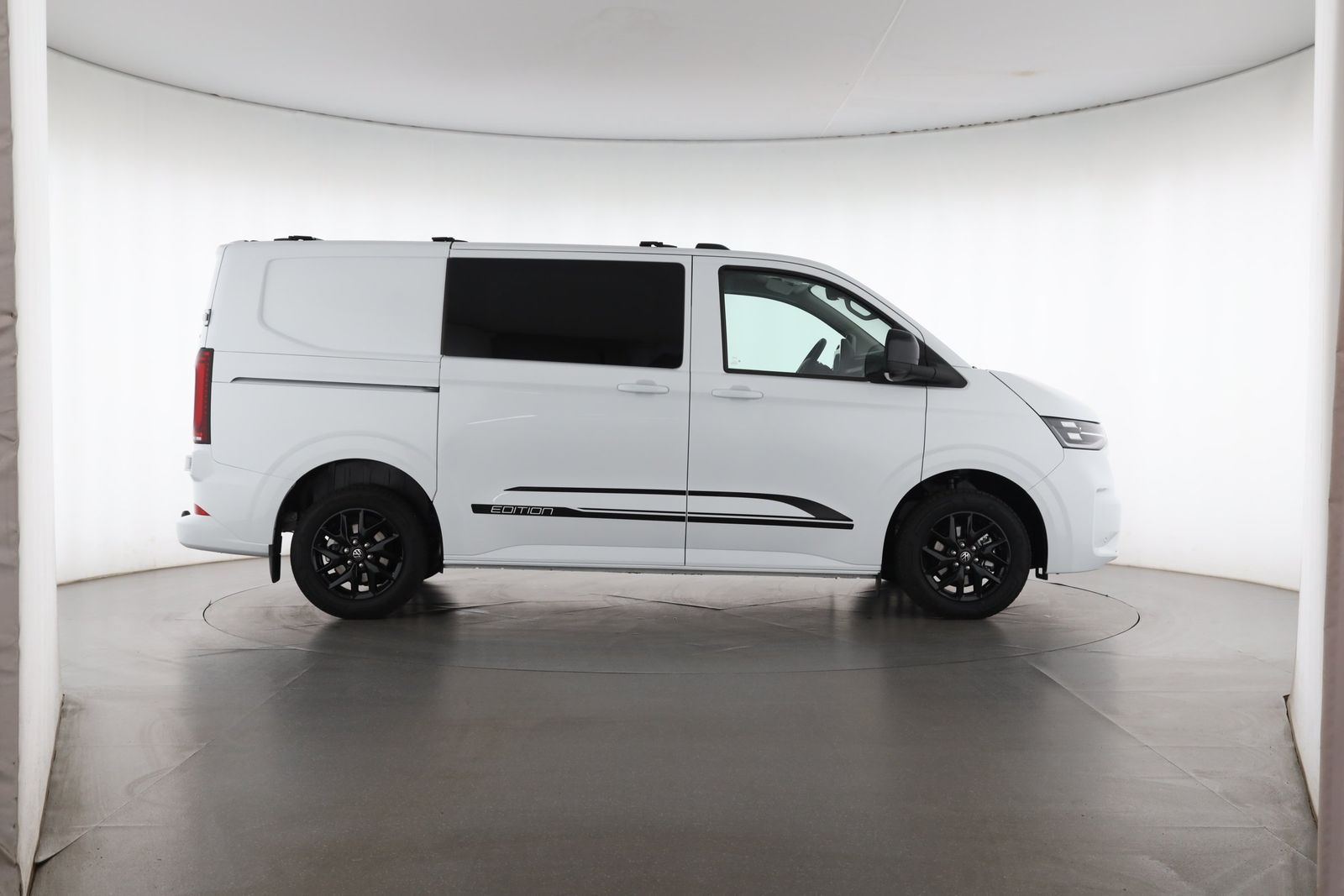 Volkswagen T7 Transporter - Bild 7