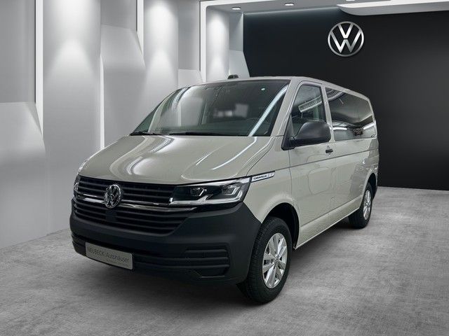 Volkswagen T6 Caravelle Trendline T6.1 8 Sitzer AHK RearVie