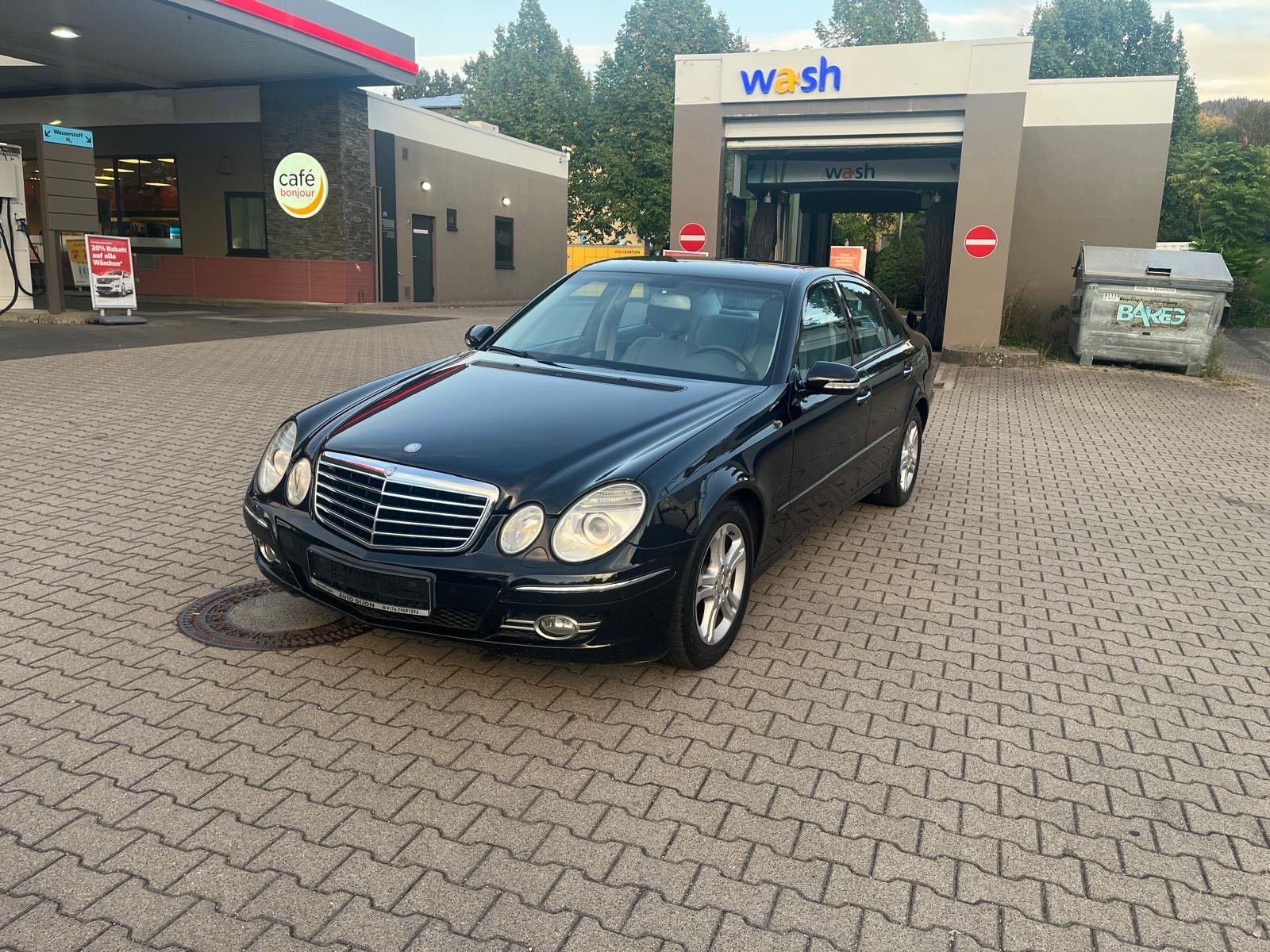 Mercedes-Benz E 220