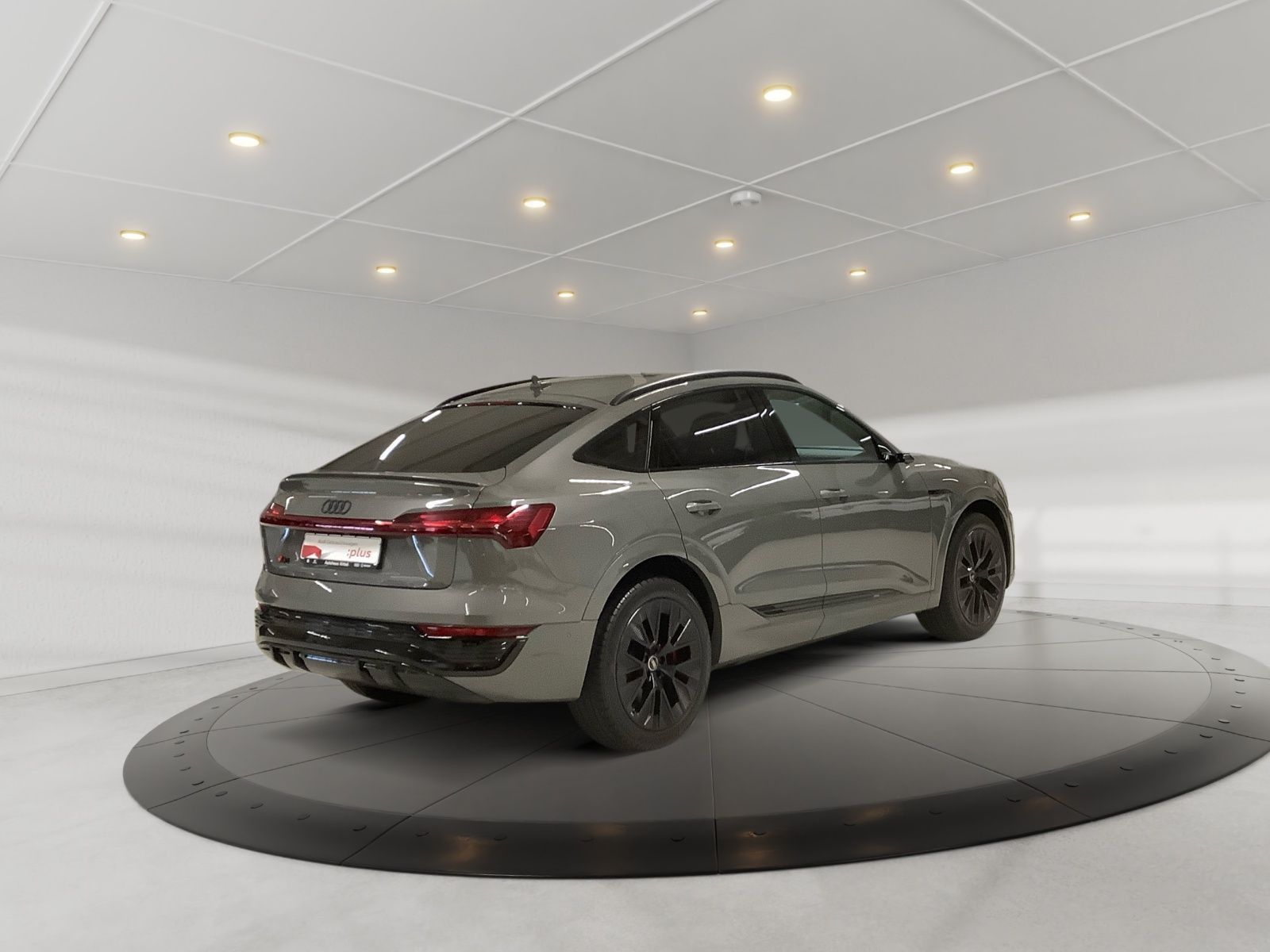 Q8 Sportback e-tron 55 quattro,Headup,Pano,Matri