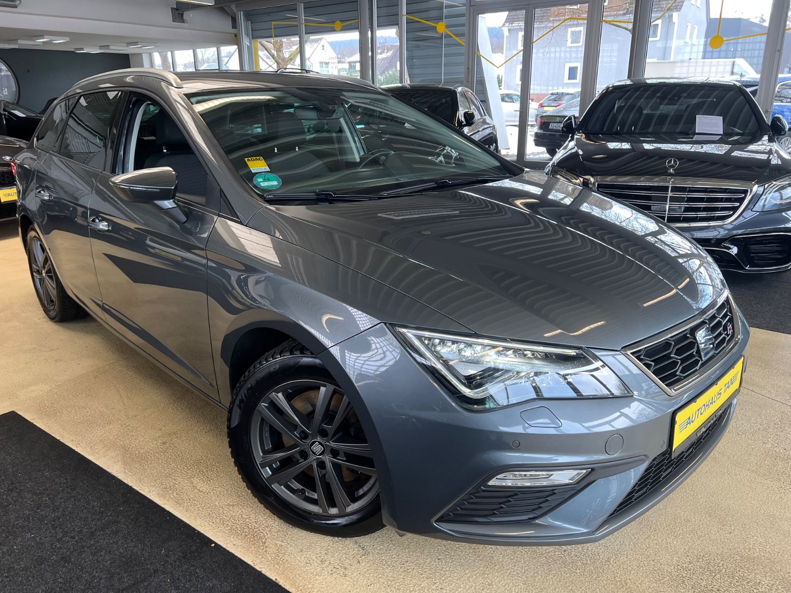 Fahrzeugabbildung SEAT Leon ST 1.8 FR *1.HAND*AMBIENTE-BELEUCHTUNG*