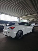 Opel Astra 2.0 Turbo 206kW OPC S/S OPC - Opel Astra: Opc