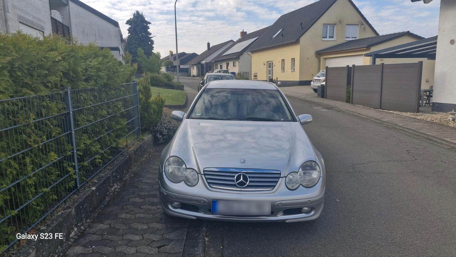 Mercedes-Benz C 200