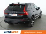 Volvo XC60 2.0 B5 Diesel R-Design AWD Aut.*CAM*PDC* - Volvo XC60 mit Diesel-Antrieb: Geländewagen
