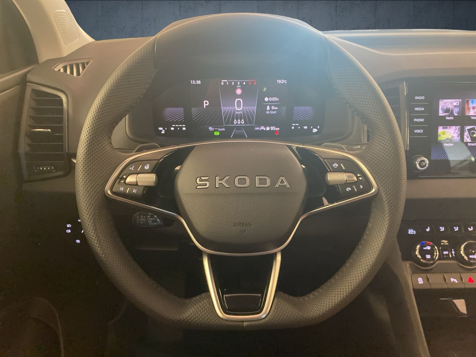 Skoda Karoq - Bild 11